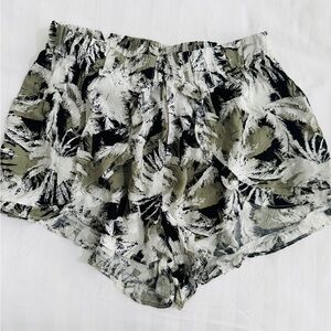 Black, White and army Green High Waist Shorts with Floral  Pattern